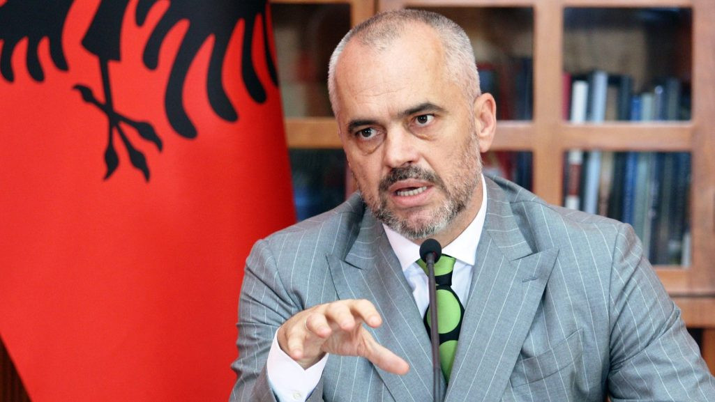 Συμφωνία πολιτικών αρχηγών για άρση του πολιτικού αδιεξόδου στην Αλβανία